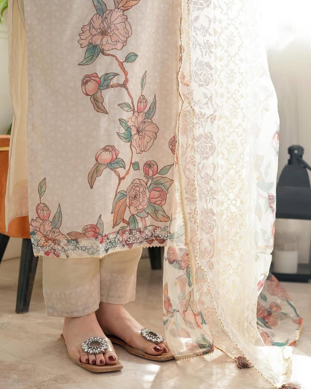 Elegant Beige Linen Floral Print Salwar Suit Set