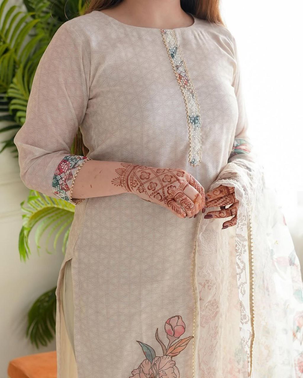 Elegant Beige Linen Floral Print Salwar Suit Set