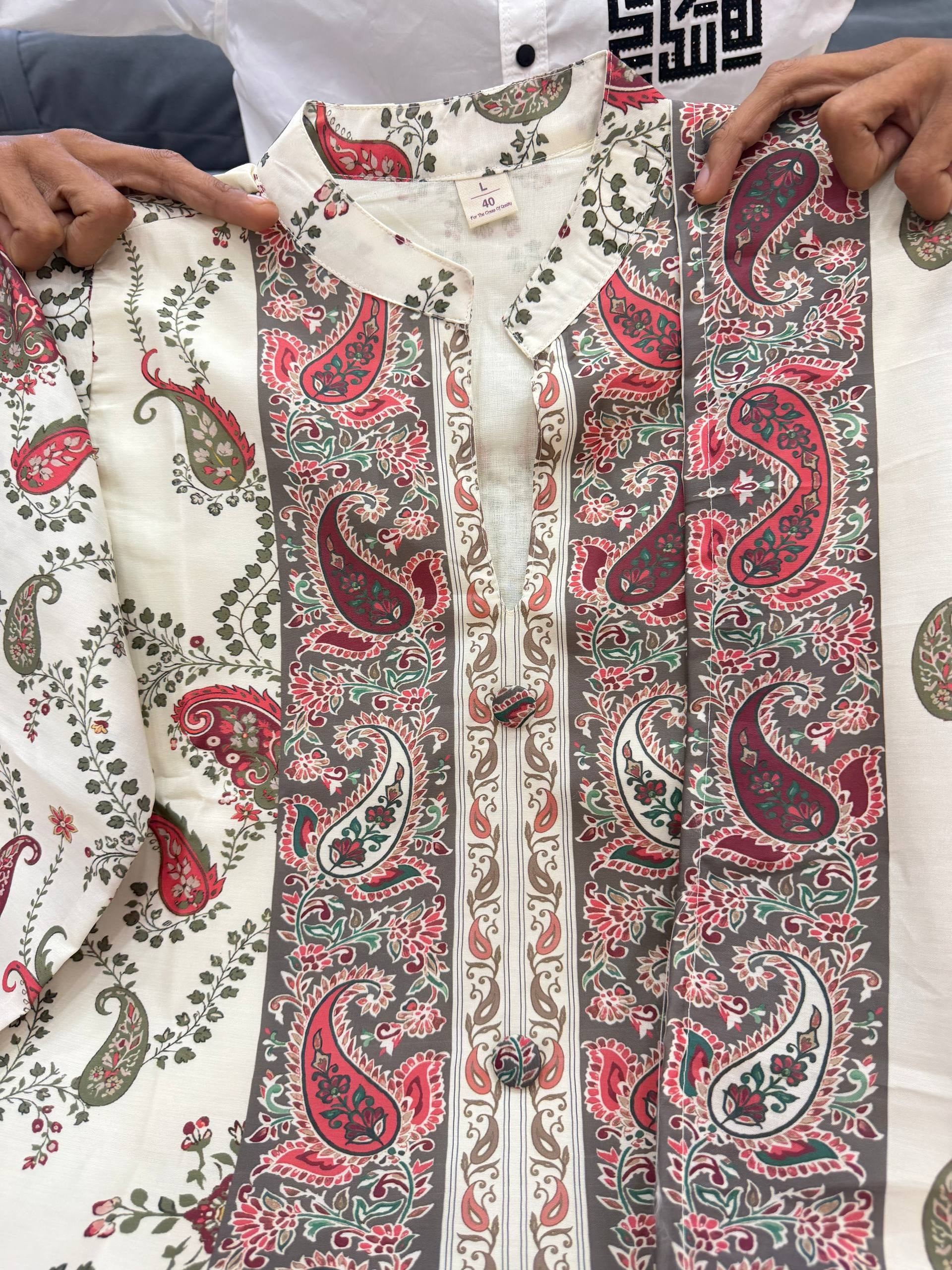 Elegant Paisley Harmony Berry Silk Kurta Set