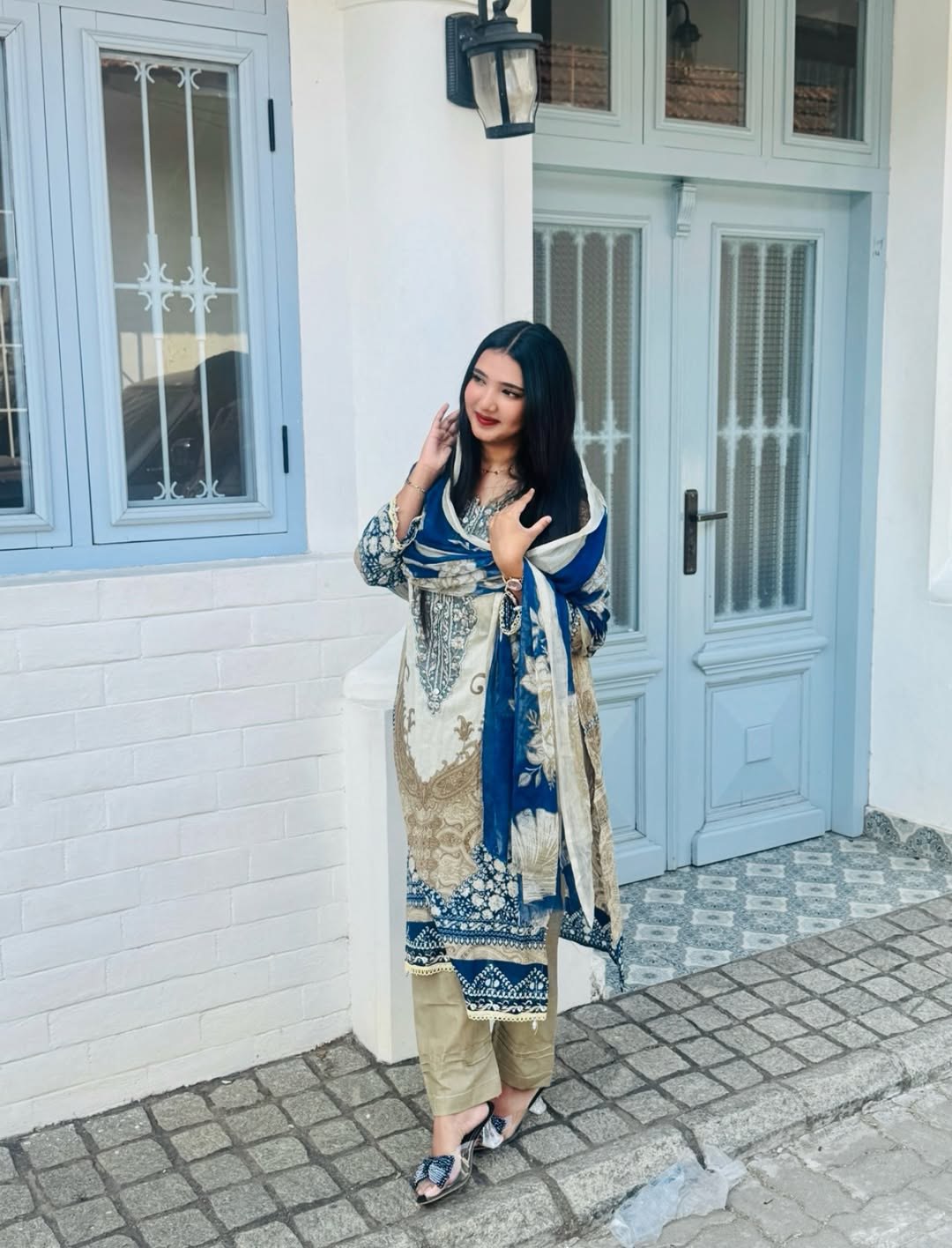 Vintage Azure & Gold Digital Printed Berry Silk Kurta Set