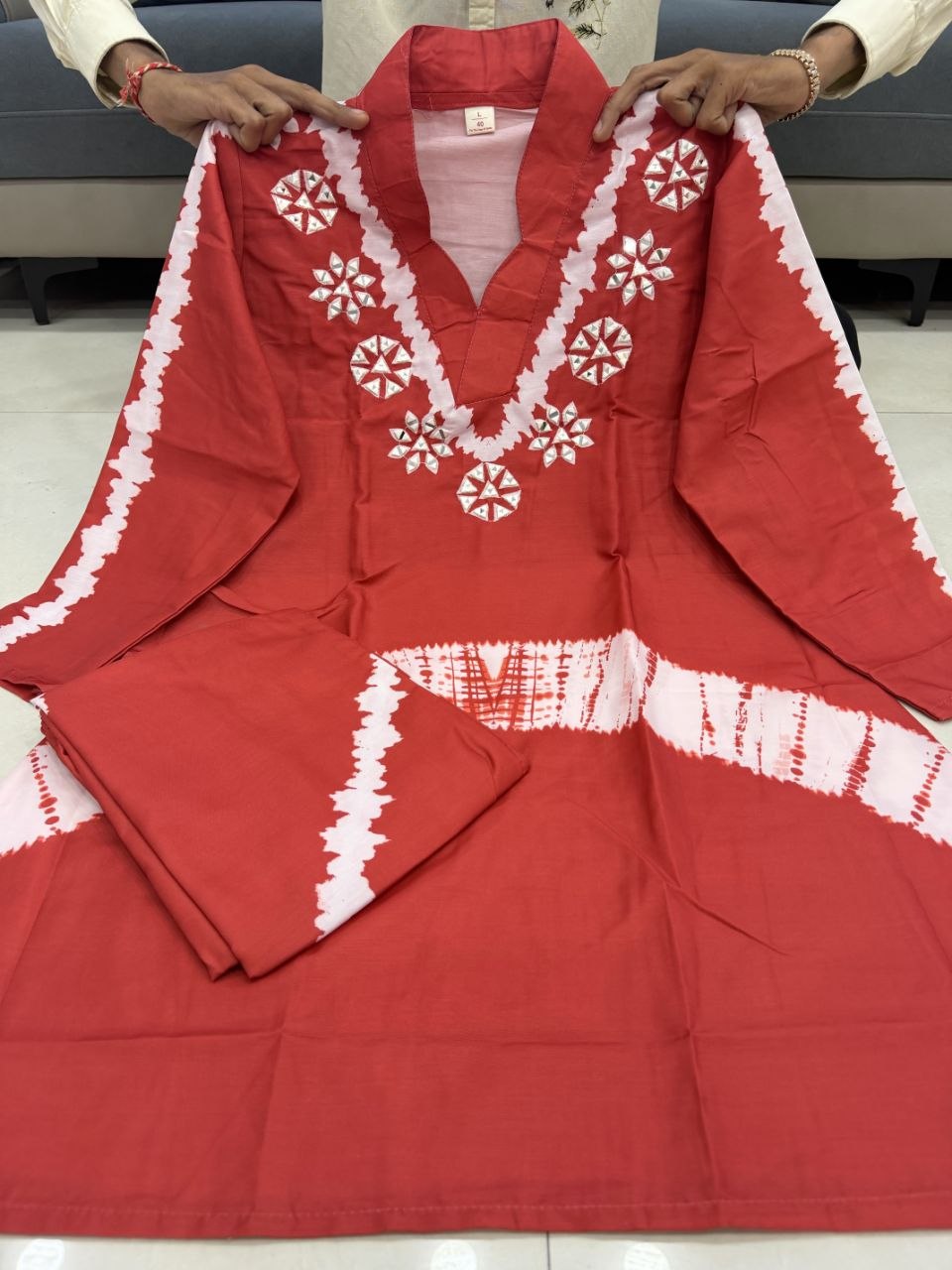 Vibrant Red Shibori-Style Cotton Blend Kurta Set