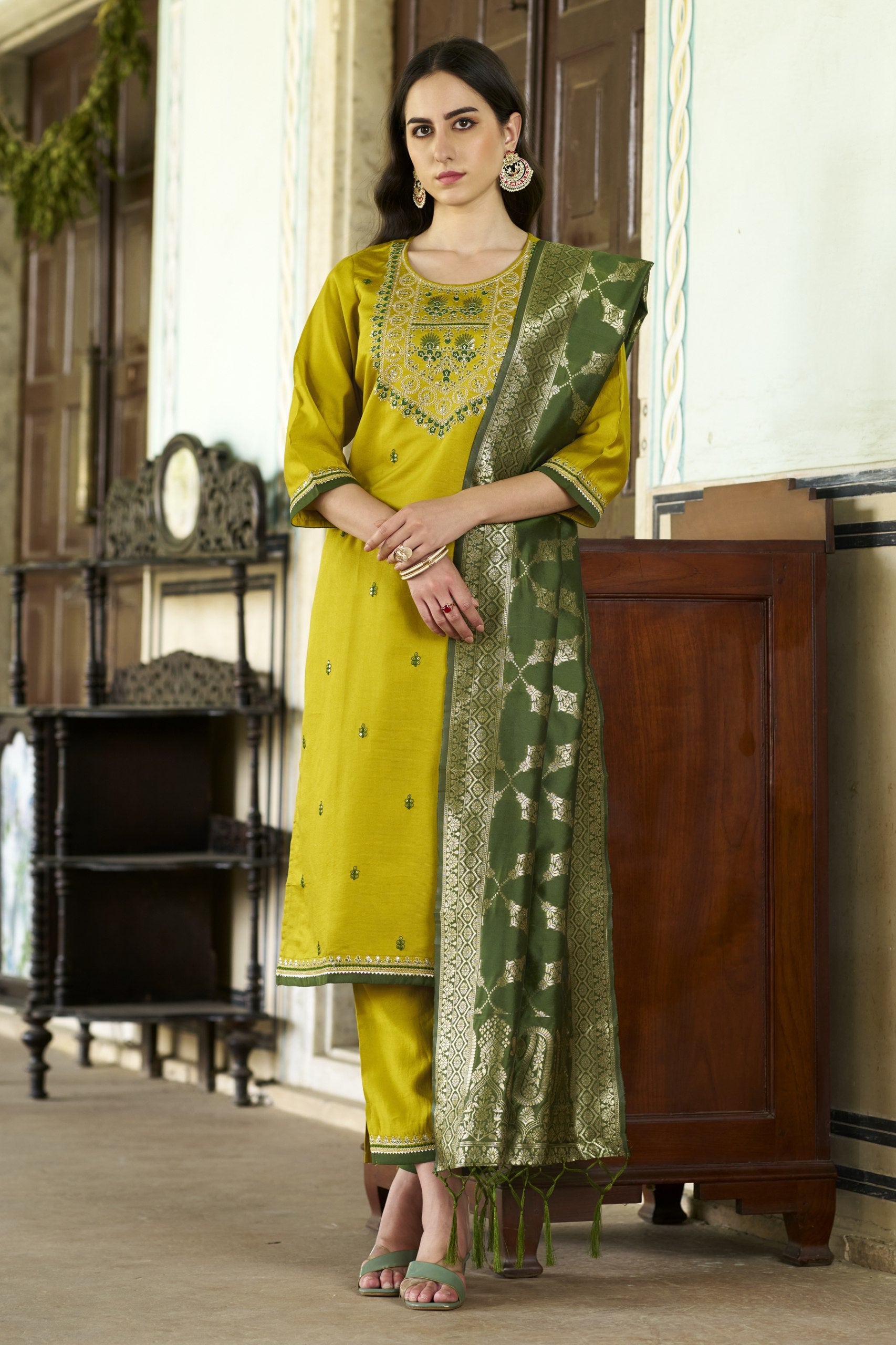 Women's Mustard Yellow Embroidered Cotton Blend Kurta Set