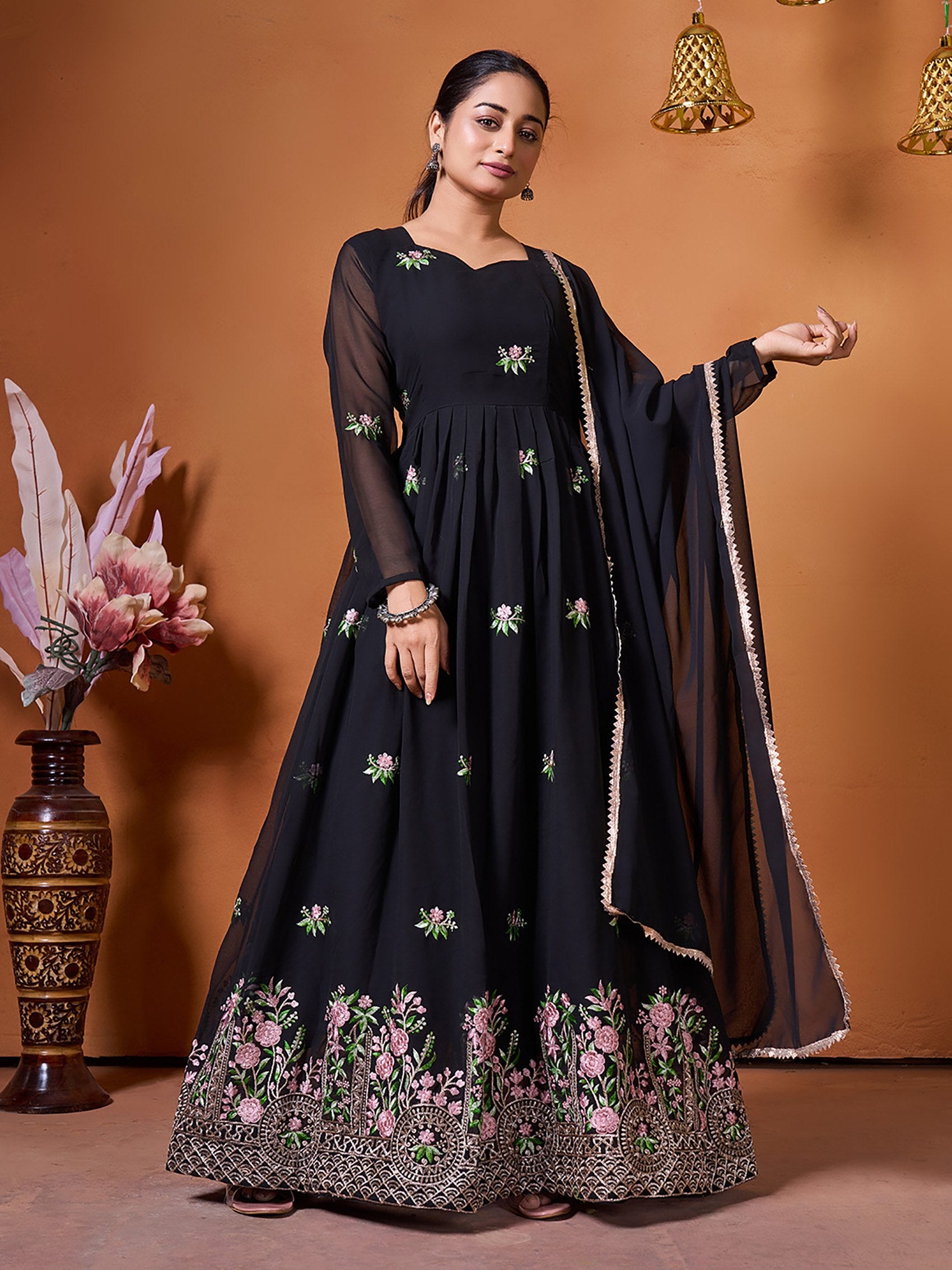 Evening Wear Black Anarkali Set in Georgette with Scalloped Lace Dupatta