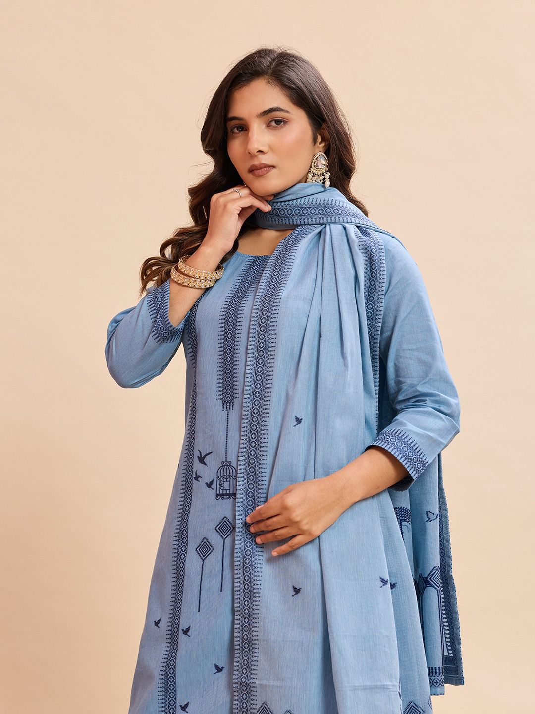 Women's Sky Blue Pure Cotton Kurta Set with Bird & Geometric