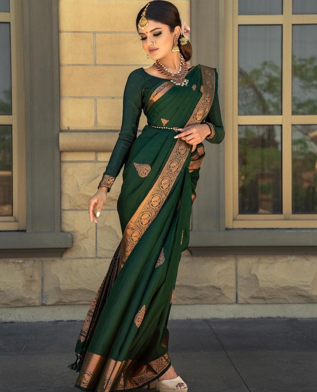 Emerald Grace Classic Banarasi Silk Saree