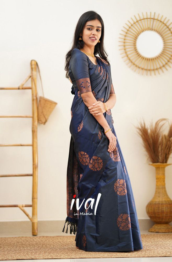 Midnight Elegance Classic Navy Blue Banarasi Silk Saree
