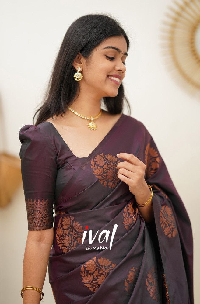 Regal Plum Banarasi Silk Saree with Intricate Zari Weave