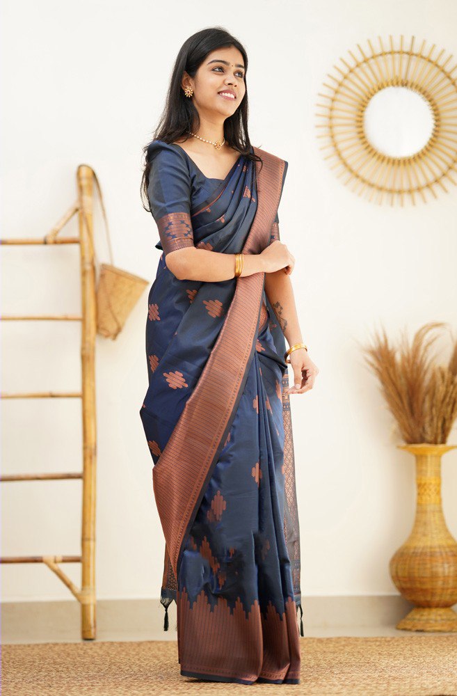 Midnight Elegance Classic Banarasi Silk Saree