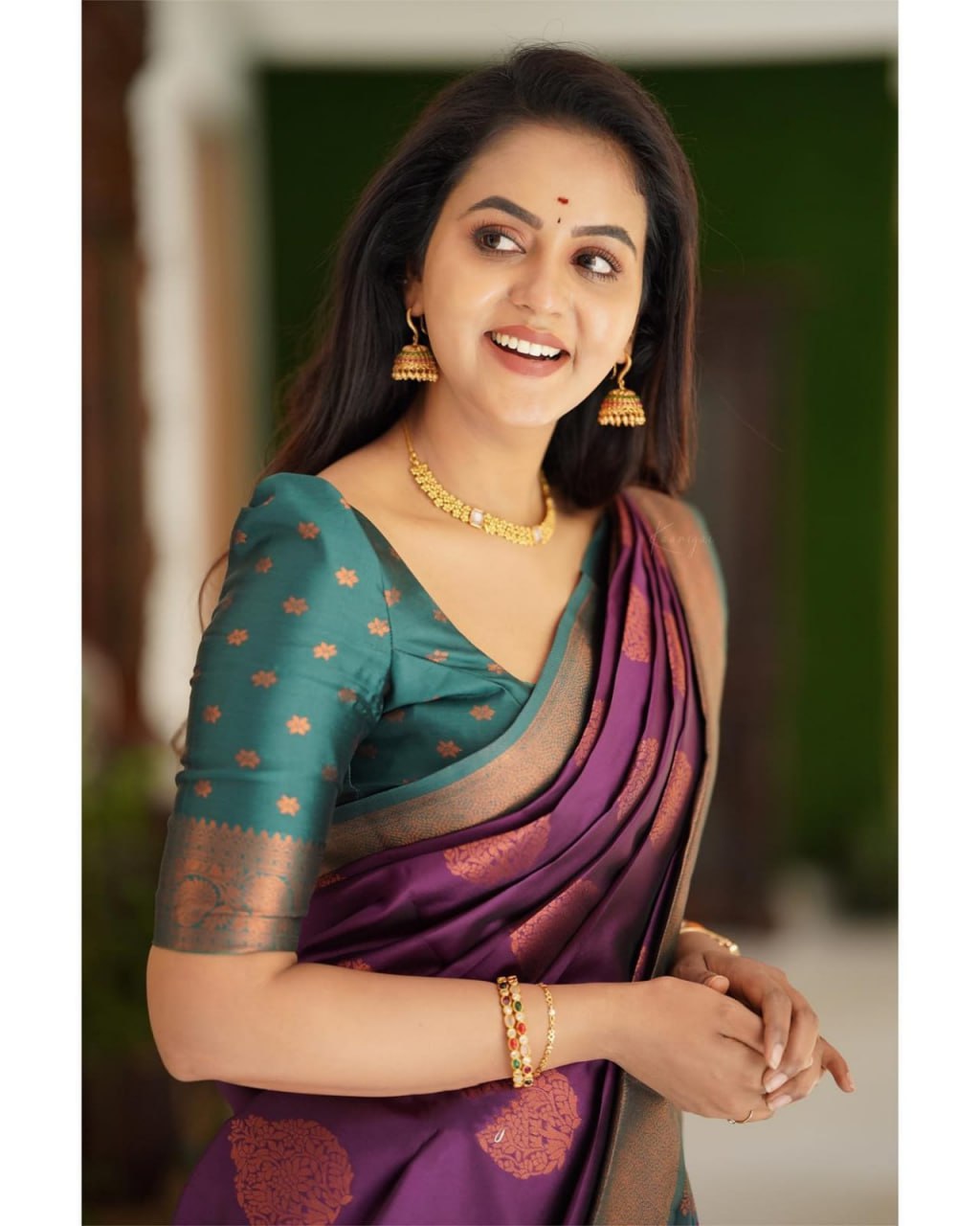 Royal Purple Banarasi Silk Saree with Enchanting Teardrop Motifs & Antique Bronze Border