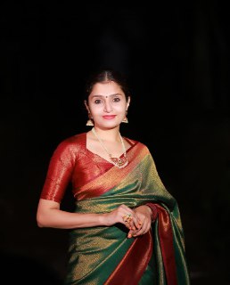 Enchanting Emerald & Crimson Banarasi Silk Saree