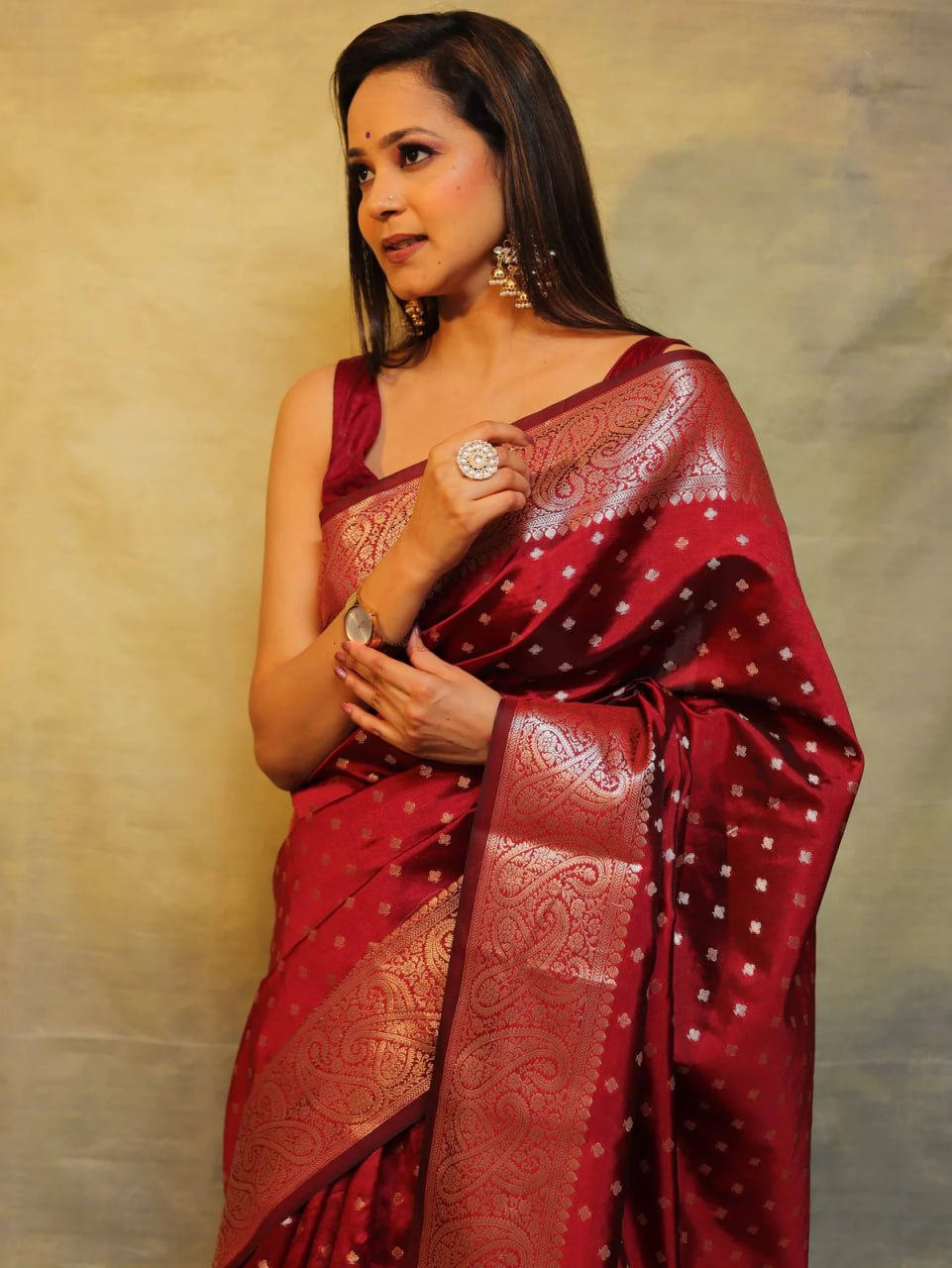 Exquisite Crimson Banarasi Silk Saree with Intricate Silver Zari Weaving