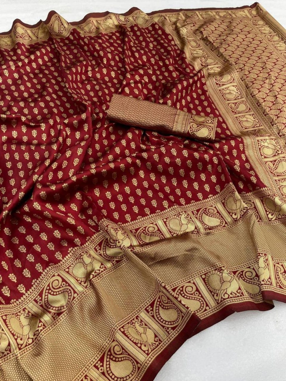 Radiant Rani Pink Banarasi Silk Saree with Antique Gold Peacock Motifs