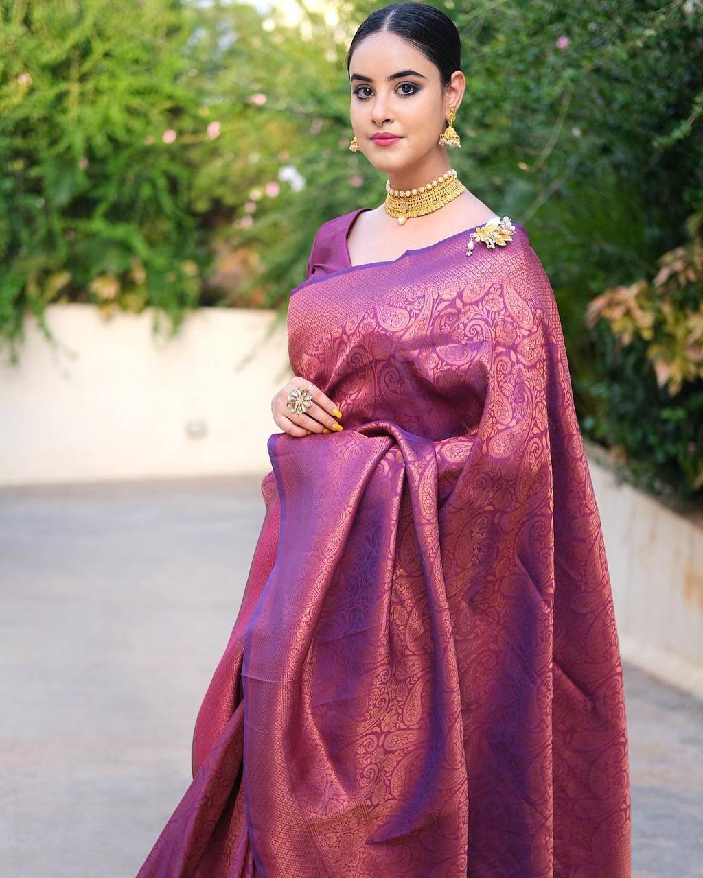 Orchid Magenta Banarasi Silk Saree with Full Zari Jaal