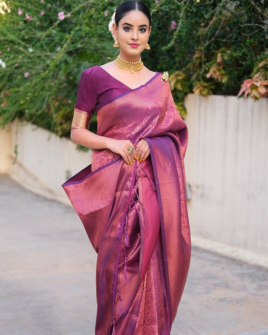 Orchid Magenta Banarasi Silk Saree with Full Zari Jaal