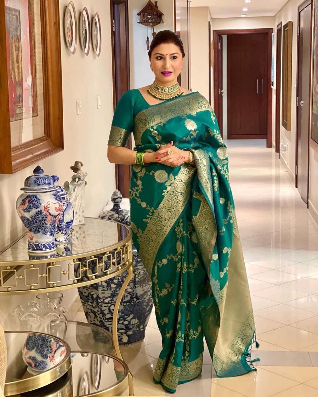 Teal Grandeur Banarasi Silk Saree with Oversized Floral Butas