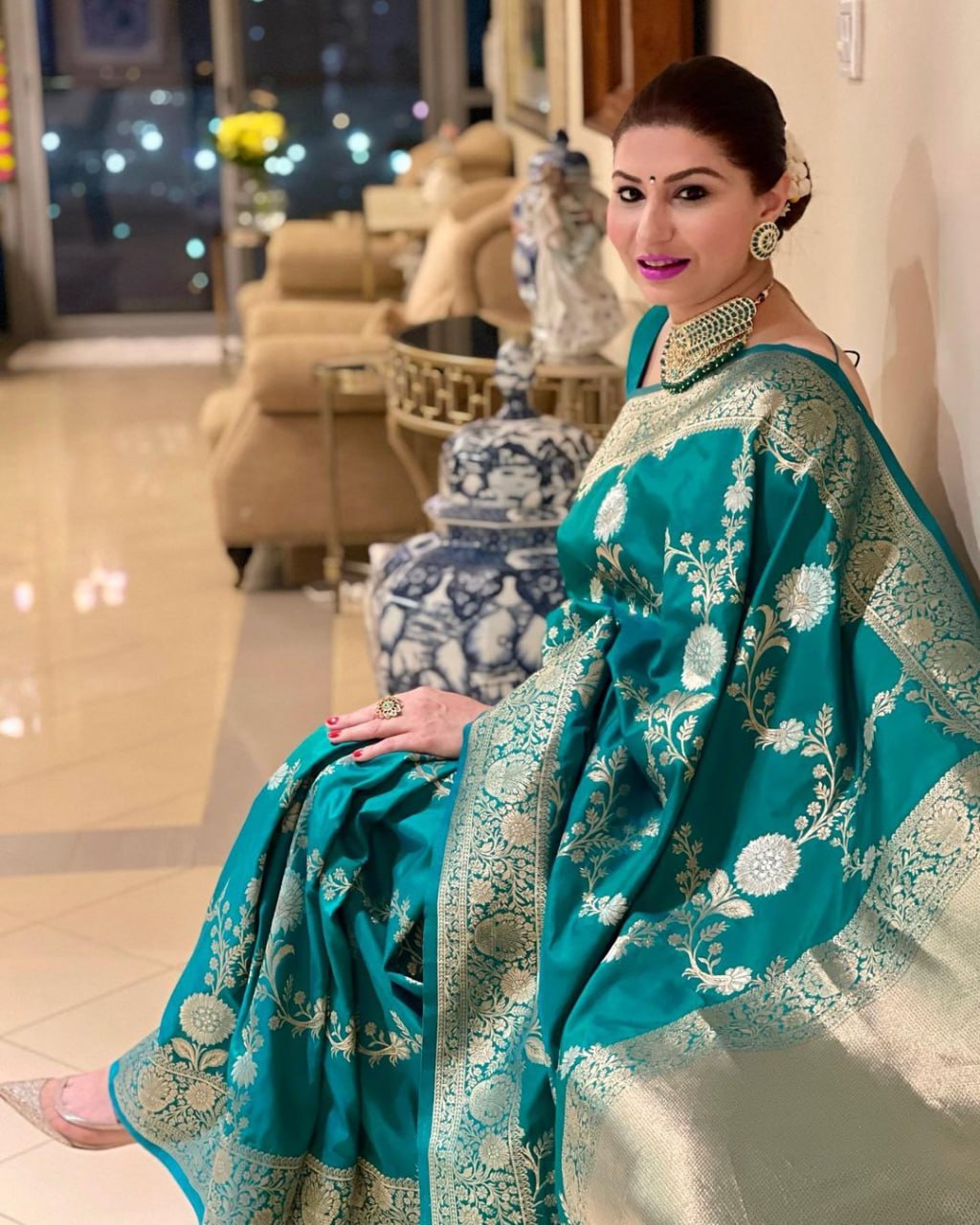 Teal Grandeur Banarasi Silk Saree with Oversized Floral Butas