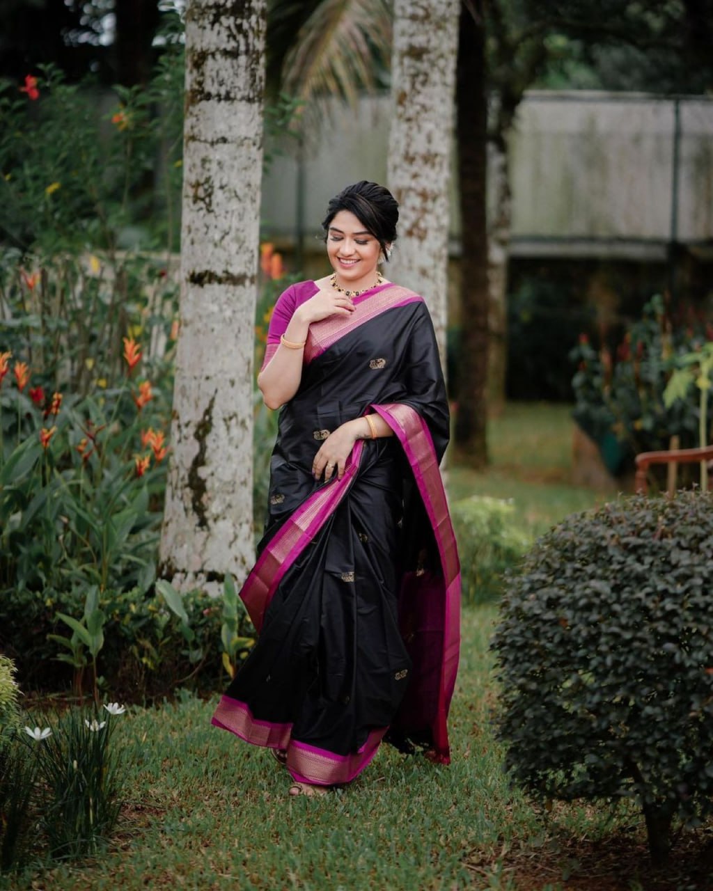 Elegance in Silk Black and Magenta Traditional Grace