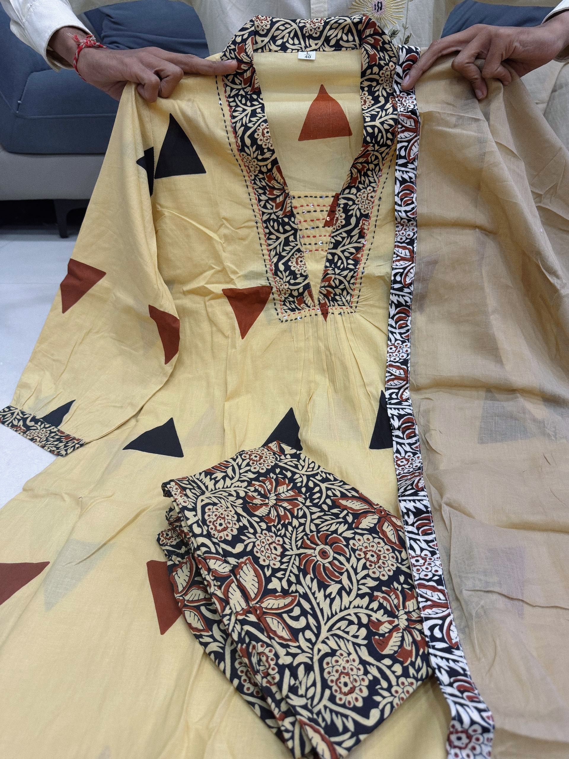 Desert Sands Geometric & Kalamkari Jaipuri Cotton Pocket Kurta Set