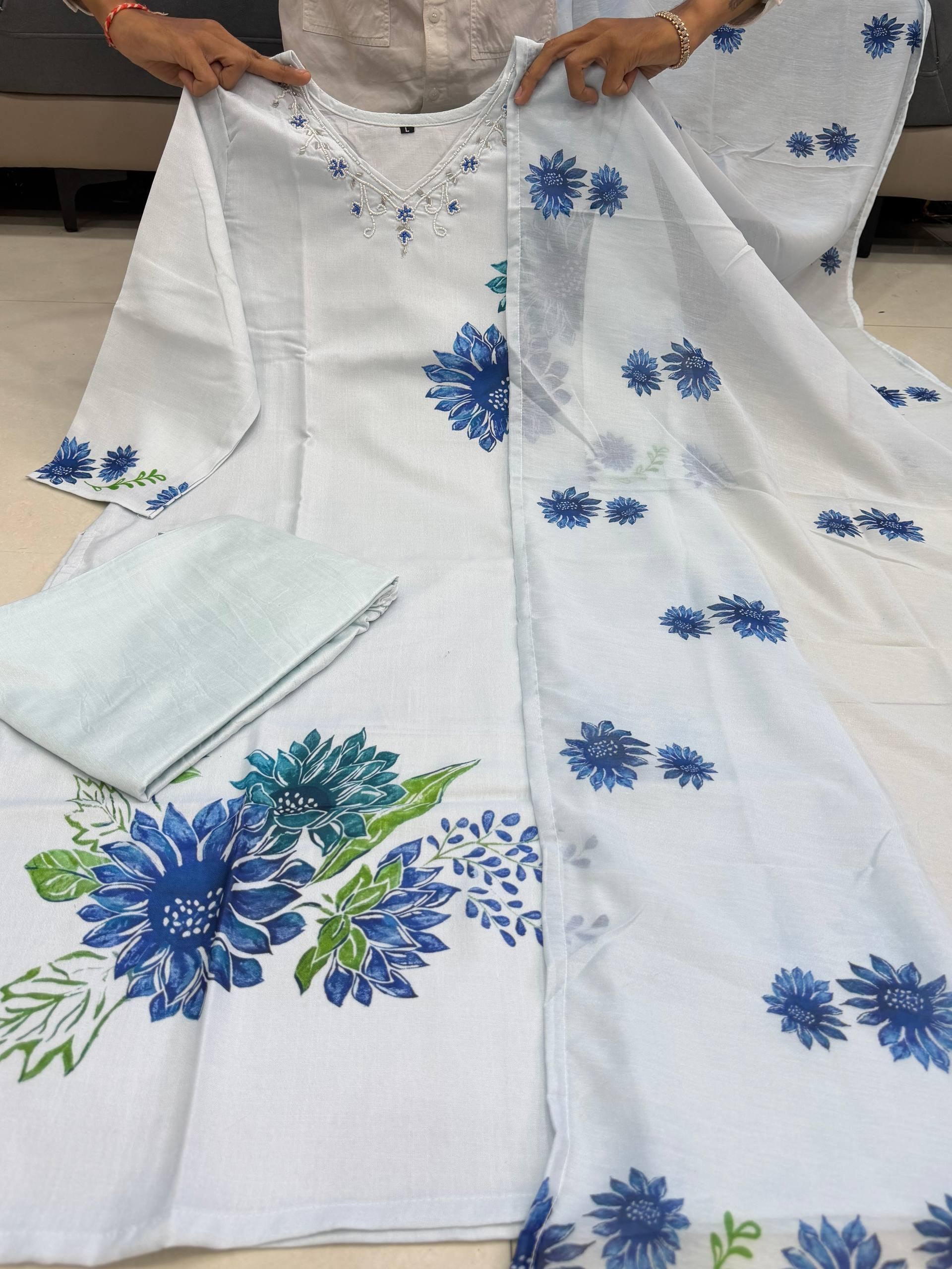 Women’s White Pure Lilan Floral Print Kurta Pant Dupatta Set with Handwork Neck